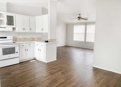 Photo 2 of 8 of home located at 552 Pioneering Loop Lot 45 Liberty Hill, TX 78642