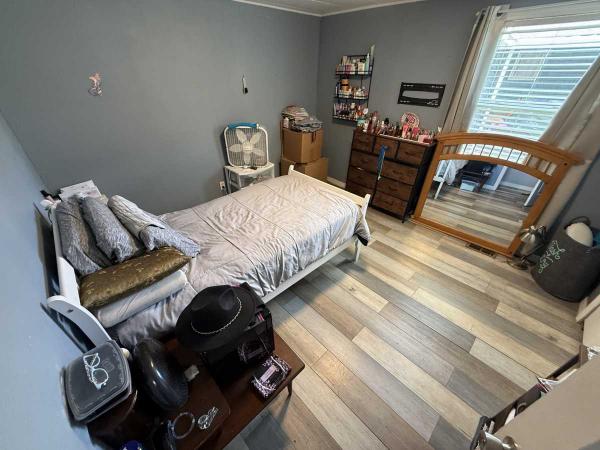 ALL AGE PARK Mobile Home