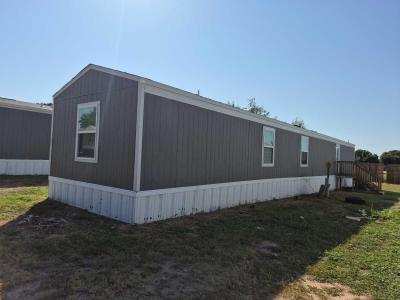 Photo 2 of 19 of home located at 2501 Martin Luther King Dr #505 San Angelo, TX 76903