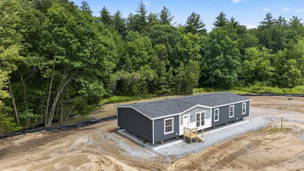 2026 The Crest Manufactured Home