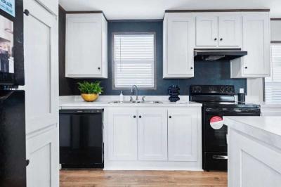 Photo 2 of 8 of home located at 1605 Admiral Dr Cleburne, TX 76033