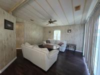 1985 TWIN Mobile Home