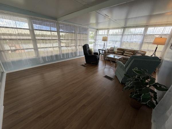 1993 Homes of Merit HS Mobile Home