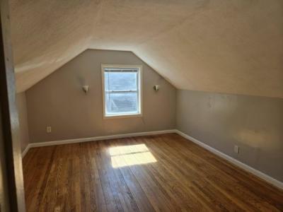 Photo 4 of 5 of home located at 80 Haviland Rd Poughkeepsie, NY 12601