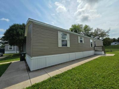 Mobile Home at 47 Fairlane Ct Madison, WI 53713