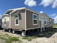 2027 Champion Home Builders, Inc. mobile Home
