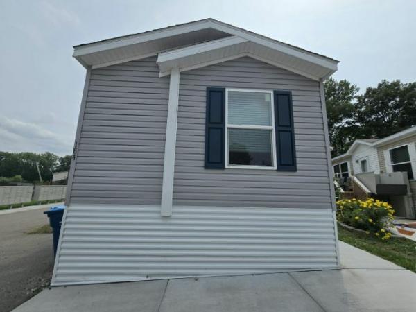 2025  Mobile Home For Sale