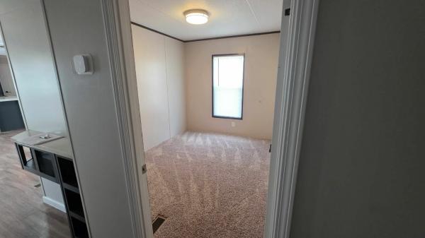 2017 CMH MANUFACTURING INC 31RSV16763XH17 Mobile Home