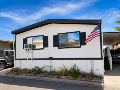 Photo 2 of 10 of home located at 9395 Harritt Road #124 Lakeside, CA 92040