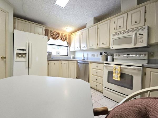 1989 FUGU 667 Mobile Home