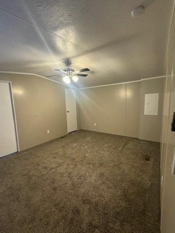 2002 Clayton Homes Inc Saratoga Mobile Home