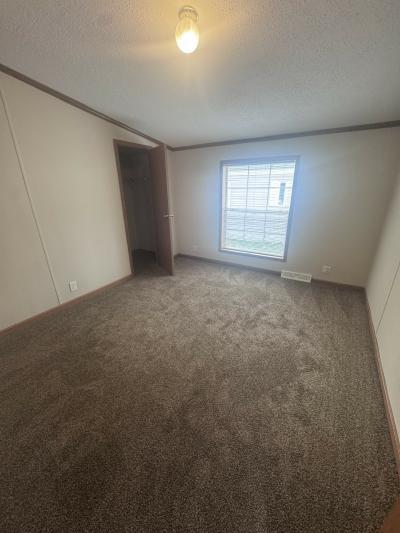 Photo 3 of 12 of home located at 17028 Falsworth Macomb, MI 48044