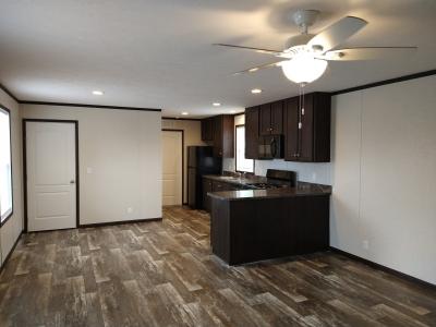 Photo 3 of 5 of home located at 246 Roosevelt Dr Davison, MI 48423