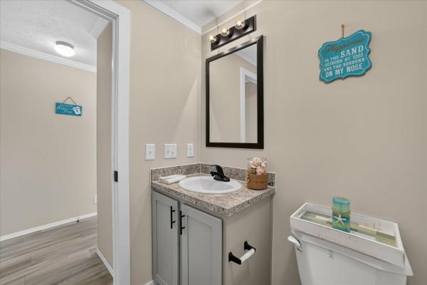 2026 Adventure MOJAVE 6702UMH  Home