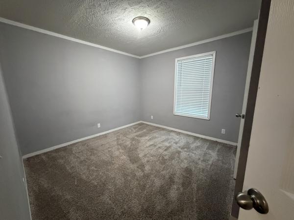 2023 CLAYTON RUTLEDGE 25RGR28684AH23  Home