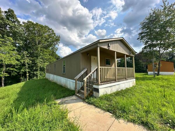 Photo 1 of 2 of home located at 101 Stoney Creek Drive #15 Reidsville, NC 27320