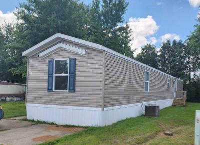 Mobile Home at 3567 Woodside Dr Lot 13 Madison, IN 47250
