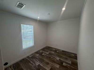 Photo 4 of 9 of home located at 3118 Dudley Rd Lot 81 West Columbia, SC 29170
