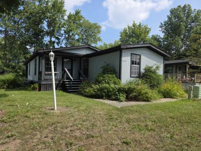 Mobile Home at 203 Hickory Circle Elyria, OH 44035