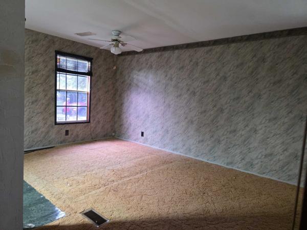 1984 Redman  Home