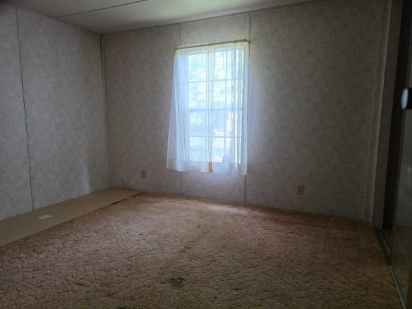 1984 Redman  Home
