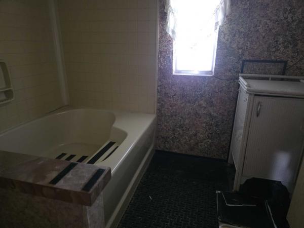 1984 Redman  Home