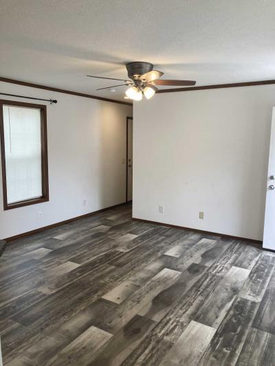 Photo 5 of 12 of home located at 6901 SE 14th St, #75 Des Moines, IA 50320