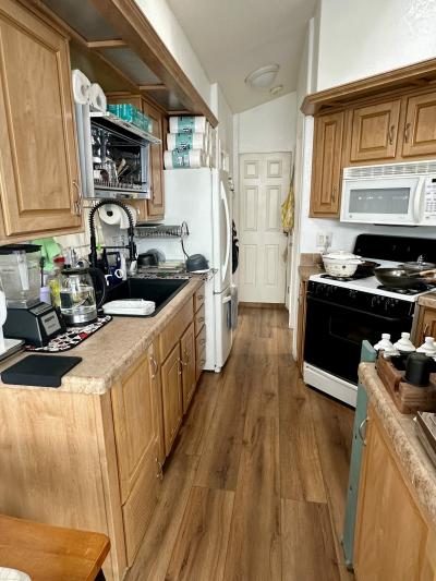 Photo 4 of 8 of home located at 1020 Bradbourne Ave 77 Duarte, CA 91010