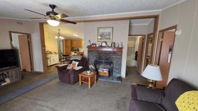 Photo 4 of 33 of home located at 3588 Spring St Carleton, MI 48117