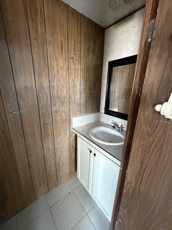 1977 DET Manufactured Home