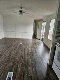 2006 Clayton Mobile Home