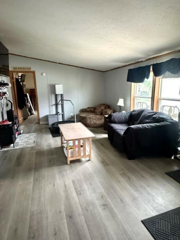 2001 Skyline Mobile Home For Sale