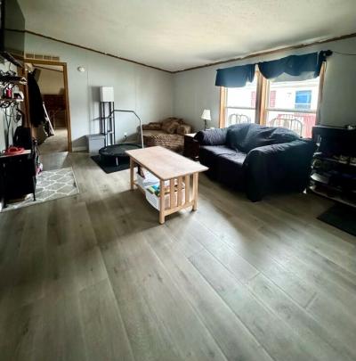 Photo 2 of 21 of home located at 26732 Laramie Flat Rock, MI 48134