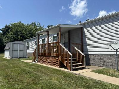 Photo 2 of 8 of home located at 1610 E Robinson St, Lot 107 Knoxville, IA 50138