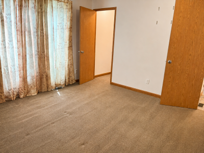 Photo 6 of 8 of home located at 1610 E Robinson St, Lot 107 Knoxville, IA 50138