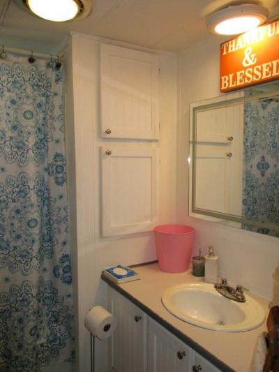 Photo 5 of 7 of home located at 576 Lesperance Ct N. Rochester Hills, MI 48307