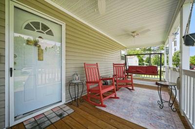 Photo 4 of 37 of home located at 10448 Twin Ponds Drive Windsor, VA 23487