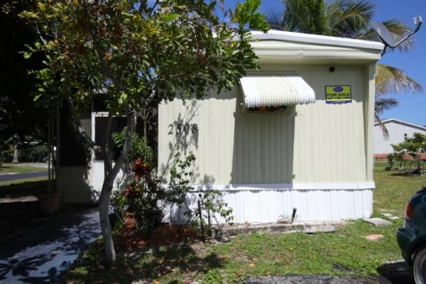 1971 VILL Manufactured Home