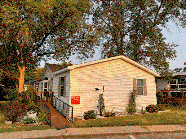 1999 Holly Park Mobile Home For Sale