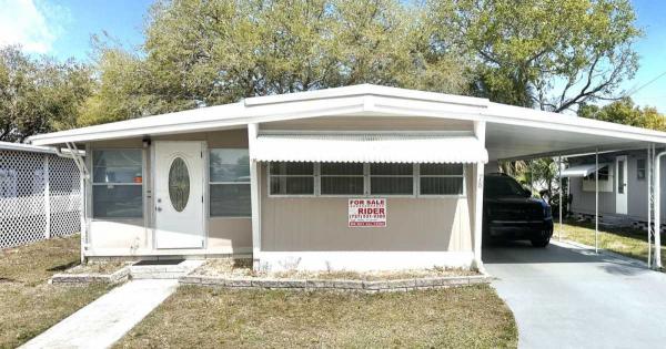 AGE 40+ PARK Mobile Home