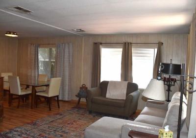 Photo 4 of 40 of home located at 12365 Horseshoe Trail SE Albuquerque, NM 87123