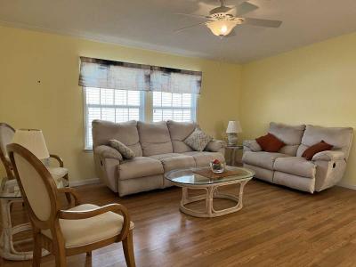 Photo 4 of 23 of home located at 24300 Airport Road, Site #63 Punta Gorda, FL 33950