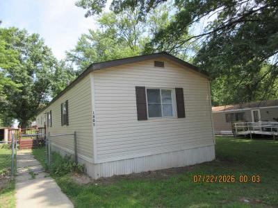 Mobile Home at 1803 D Ave Muscatine, IA 52761