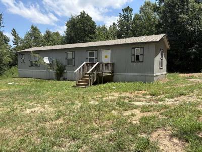 Mobile Home at 9863 County Road 152 N Overton, TX 75684