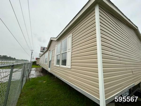 Photo 1 of 2 of home located at Greater Texas Home Center Llc 12122 Us 59 Hwy Splendora, TX 77372