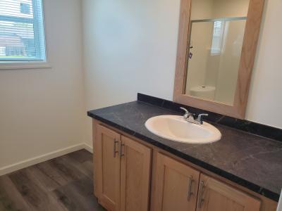 Photo 5 of 10 of home located at 6591 Laramie Dr Romulus, MI 48174