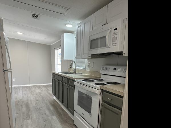 2001 SKYL 6602CT Mobile Home