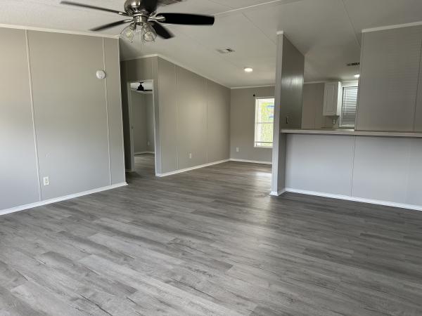 2001 SKYL 6602CT Mobile Home