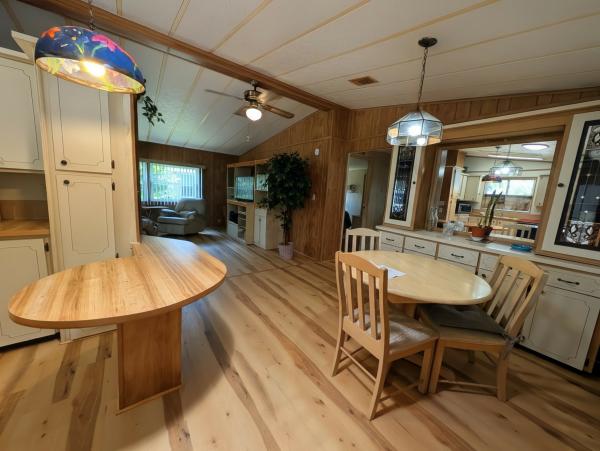 1984 Palm Harbor 1234567 Mobile Home