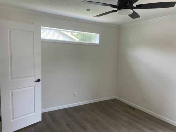 2027 Skyline - Leola HARMONY 1120 Mobile Home